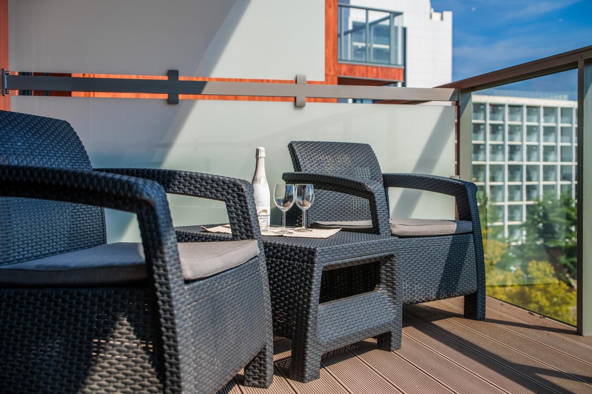 Apartament Delux Kasprowicza 20C Prywatny Parking Basen Sauna Oraz Silownia W Cenie Колобжег Екстер'єр фото
