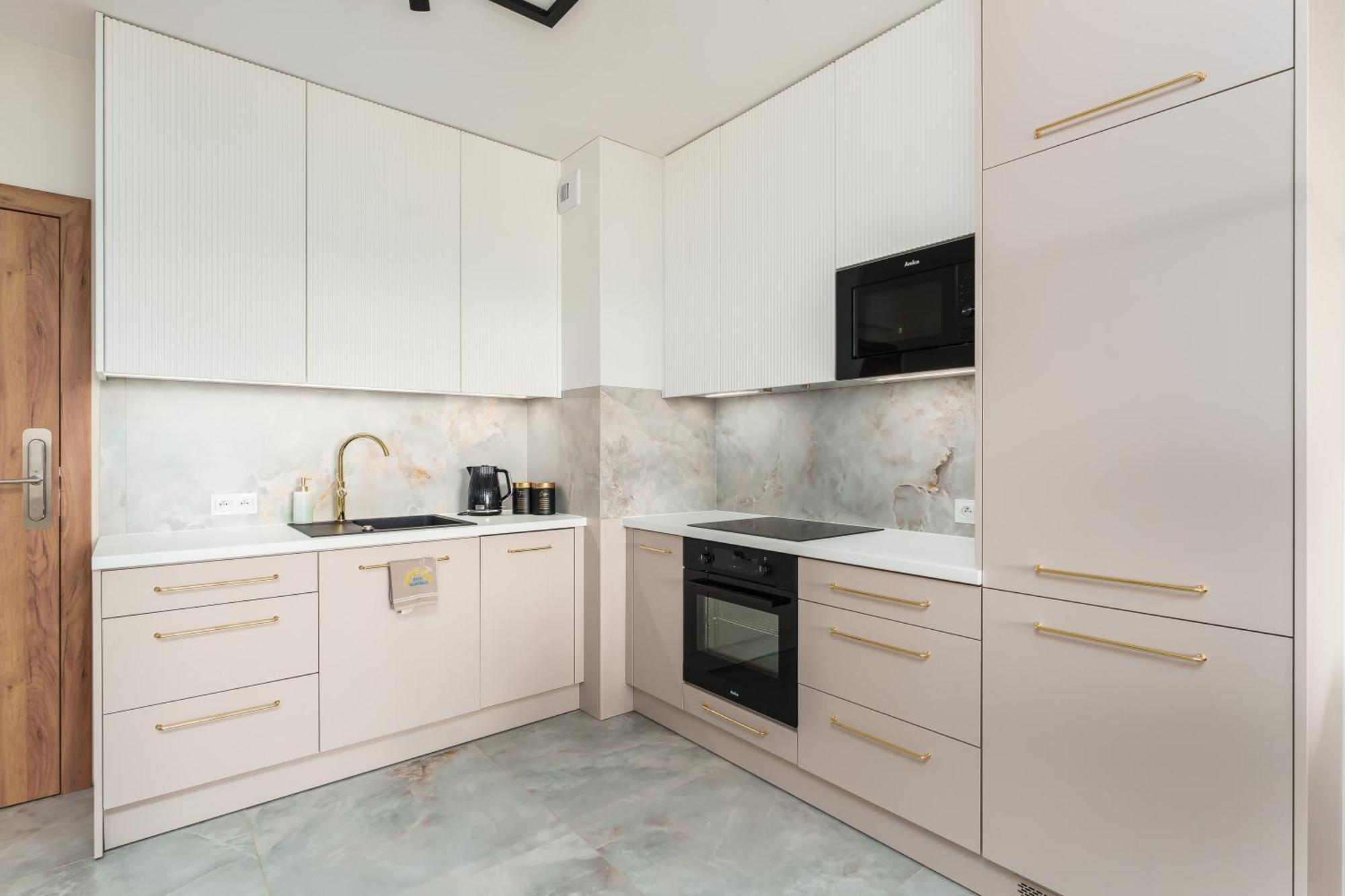 Apartament Delux Kasprowicza 20C Prywatny Parking Basen Sauna Oraz Silownia W Cenie Колобжег Екстер'єр фото