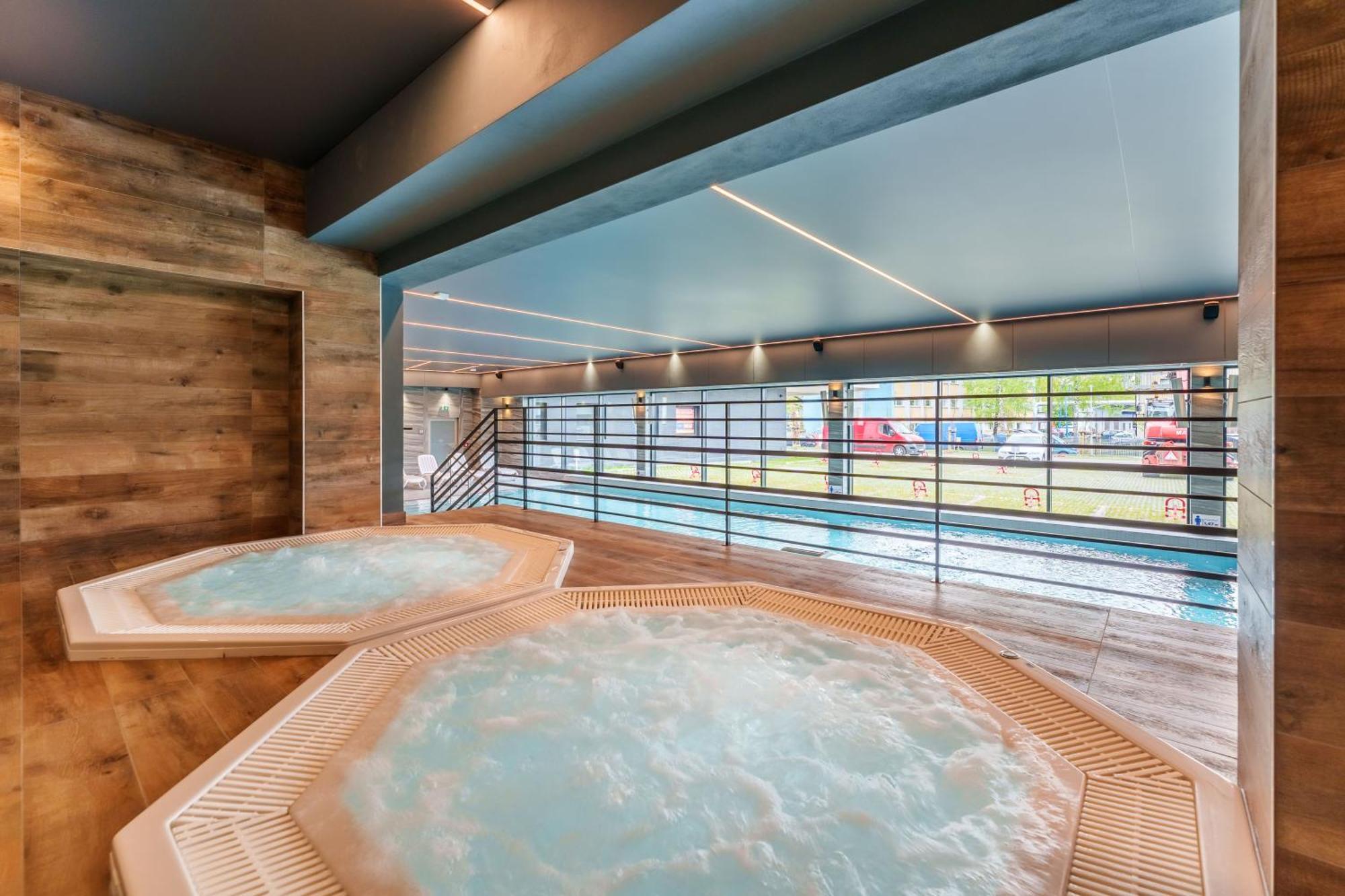 Apartament Delux Kasprowicza 20C Prywatny Parking Basen Sauna Oraz Silownia W Cenie Колобжег Екстер'єр фото